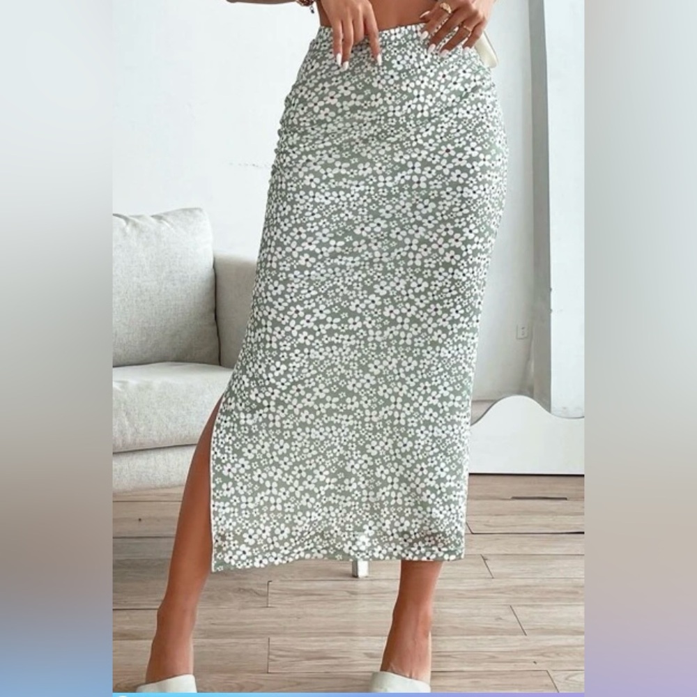 Floral Green Midi Skirt